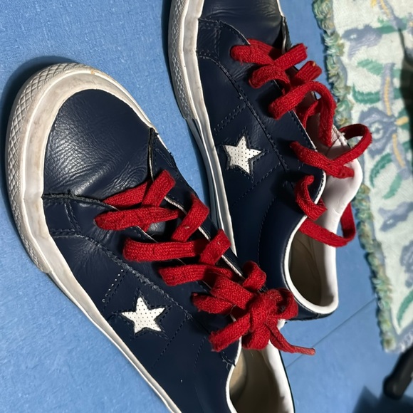 Converse shoes  one star navy blue leather
